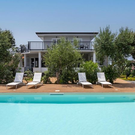 Sweet Sicily Apartments คารินิ ภายนอก รูปภาพ