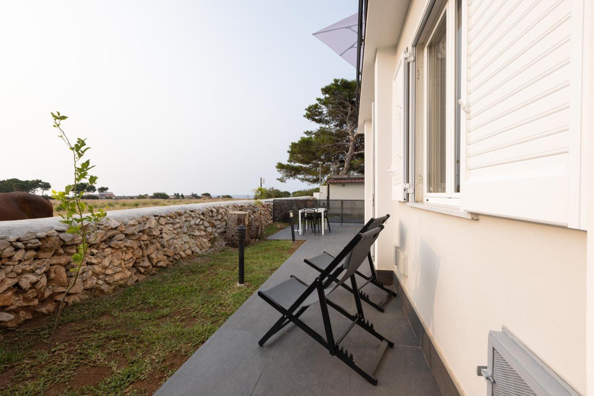 Sweet Sicily Apartments คารินิ ภายนอก รูปภาพ