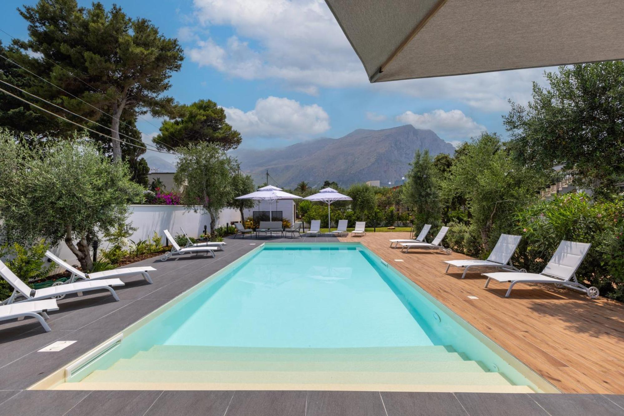 Sweet Sicily Apartments คารินิ ภายนอก รูปภาพ