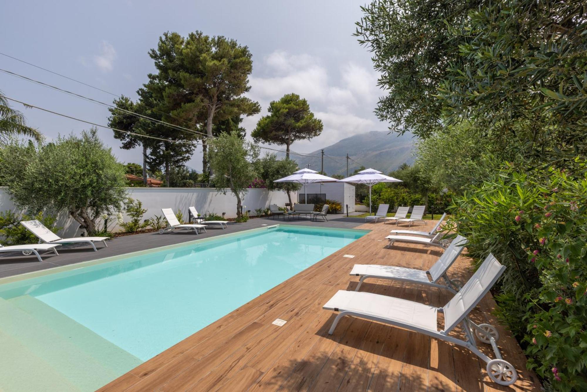 Sweet Sicily Apartments คารินิ ภายนอก รูปภาพ
