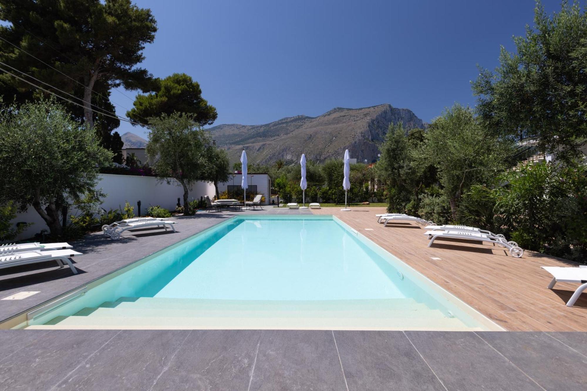 Sweet Sicily Apartments คารินิ ภายนอก รูปภาพ